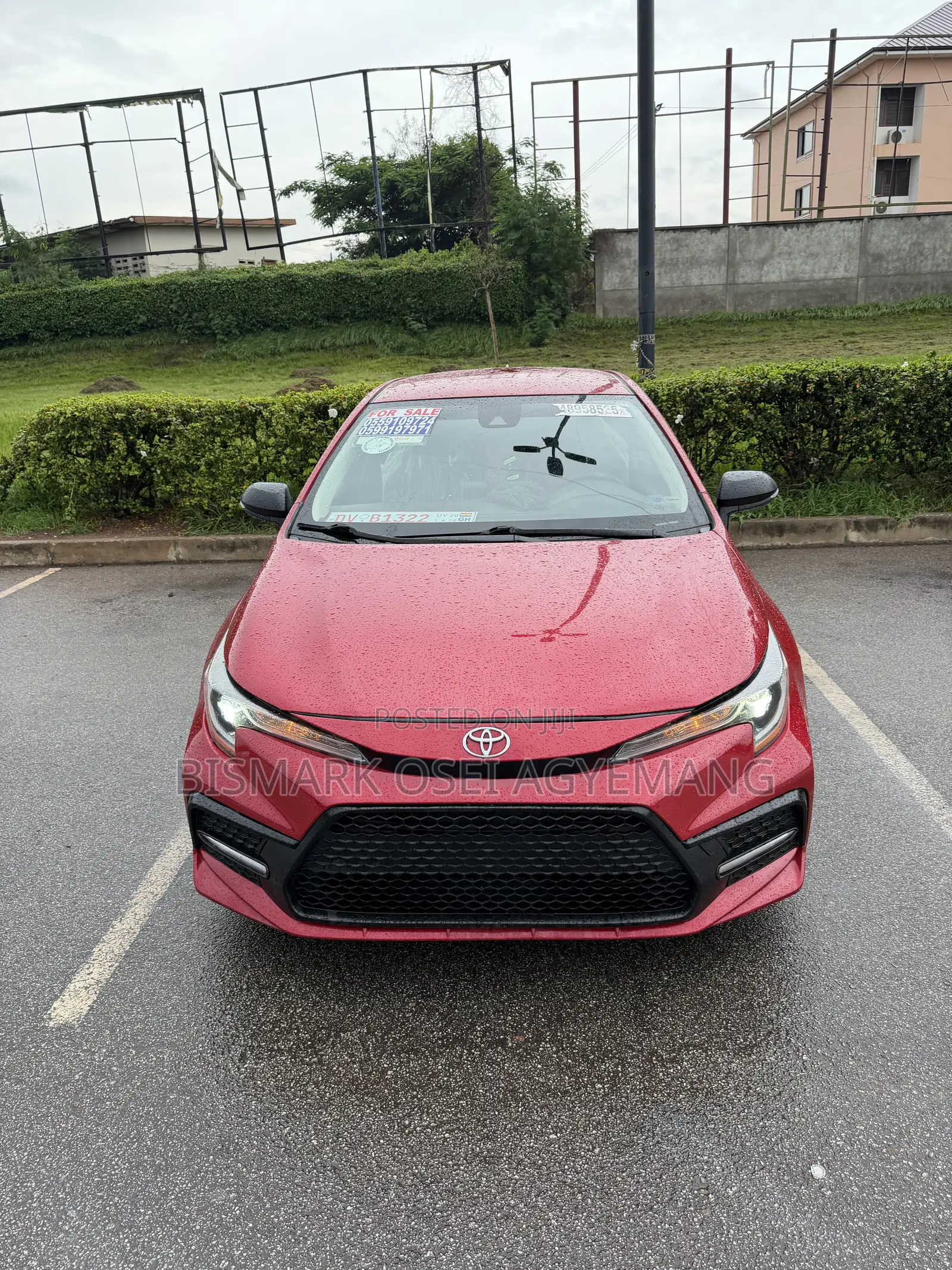 Toyota Corolla LE 2020 Red
