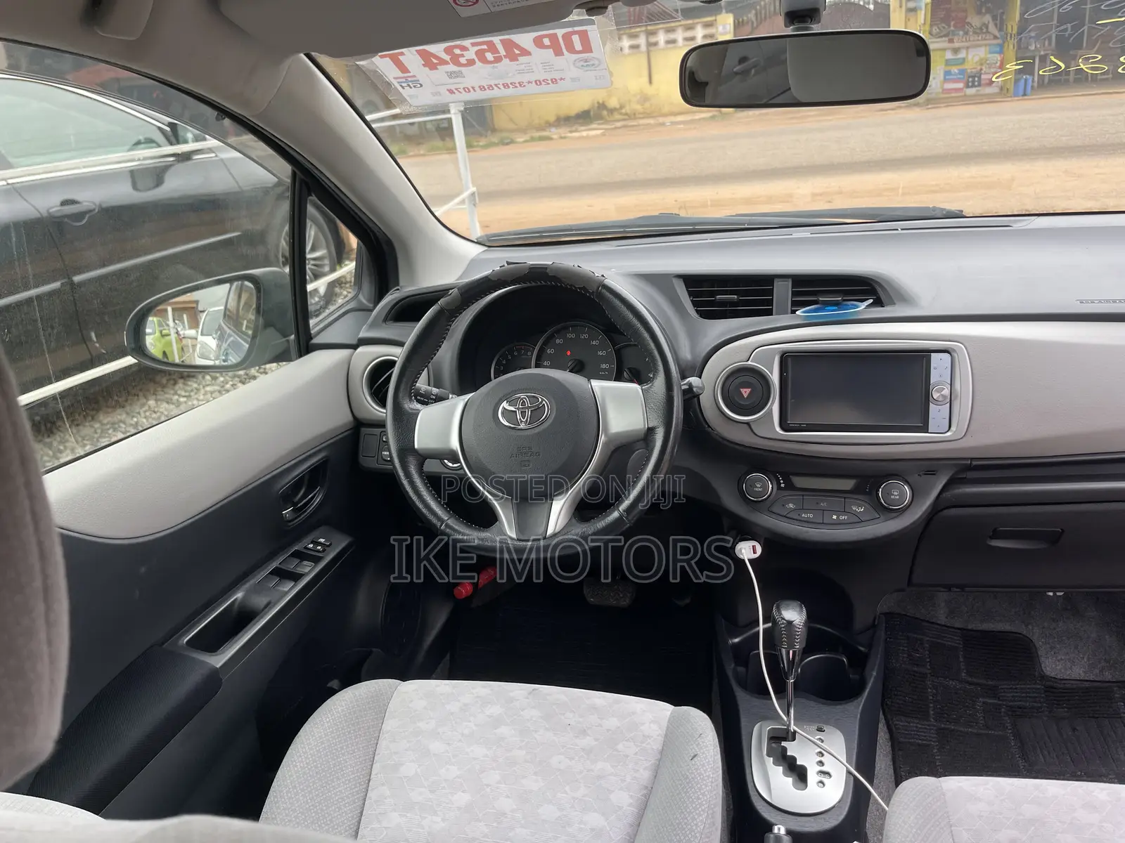 Toyota Vitz 1.3 AWD 3dr 2013 Blue