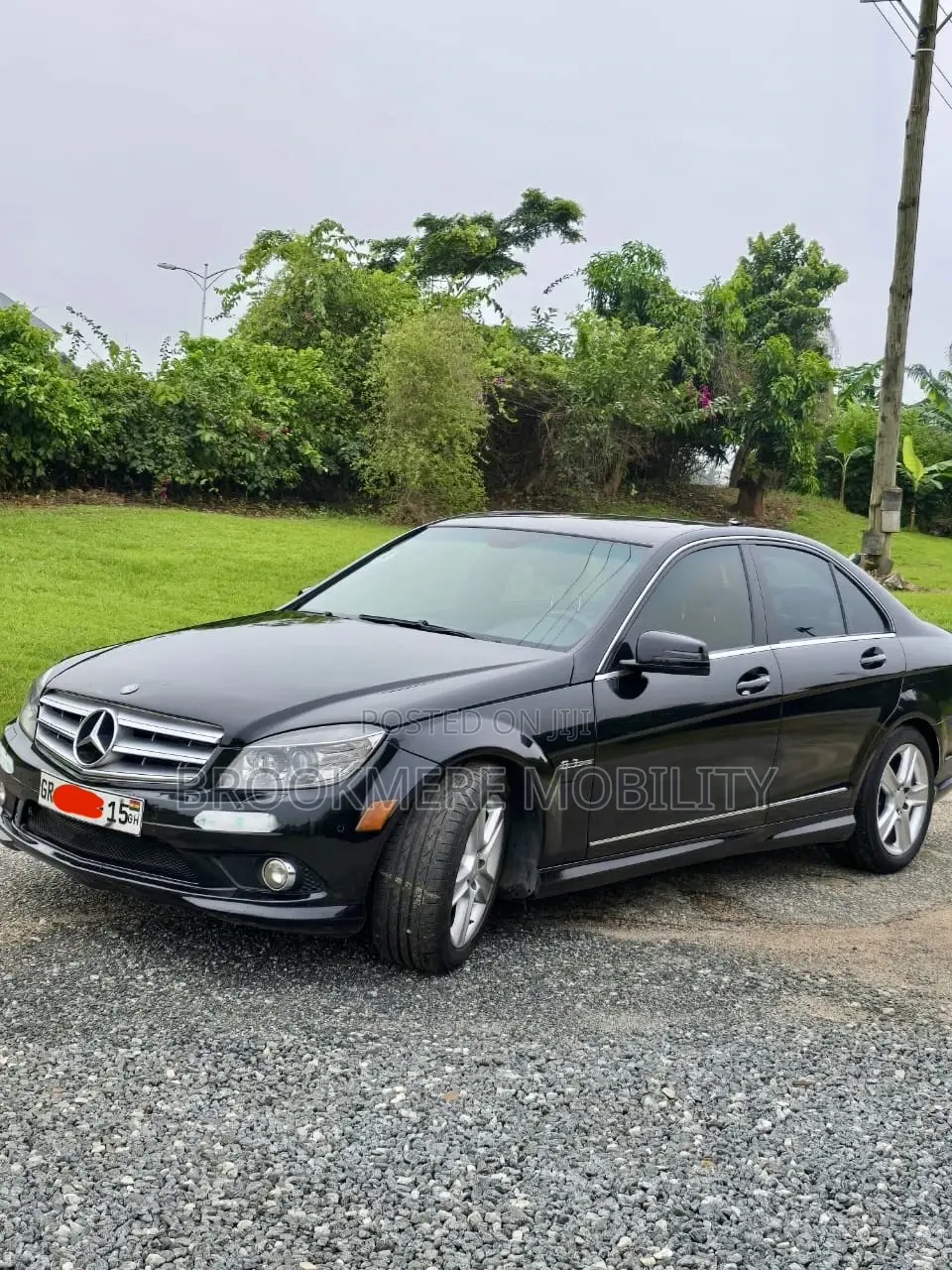 Mercedes-Benz C300 2010 Black