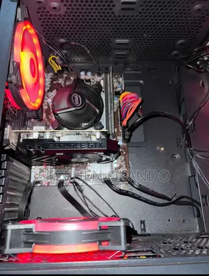 Desktop Computer MSI model 8GB Intel Core i7 HDD+SSD 512GB