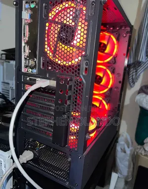 Desktop Computer MSI model 8GB Intel Core i7 HDD+SSD 512GB
