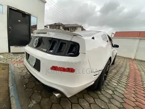 Ford Mustang GT Premium 2013 White