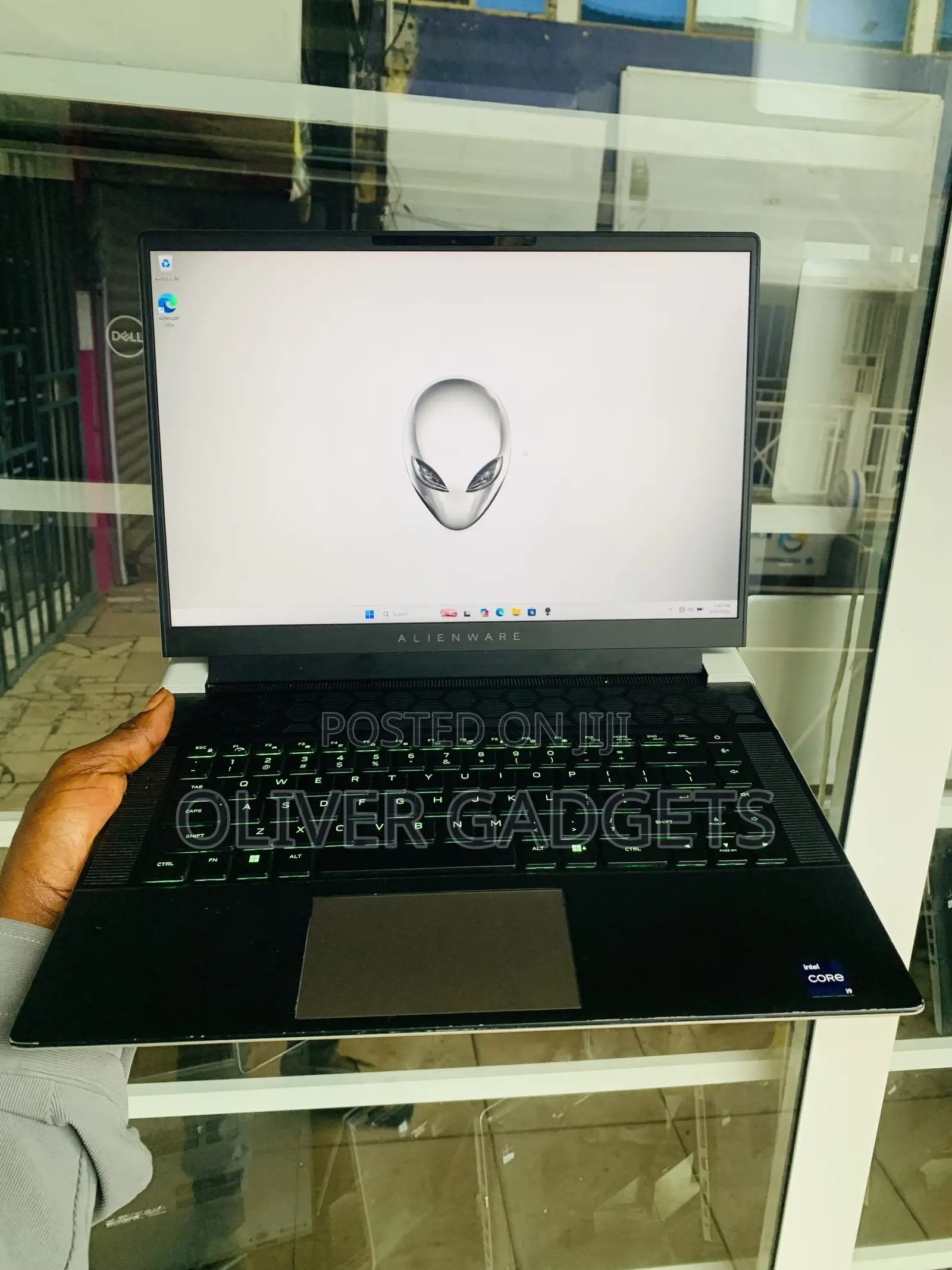 Laptop Dell Allienware M18 R1 32GB Intel Core i9 SSD 1T