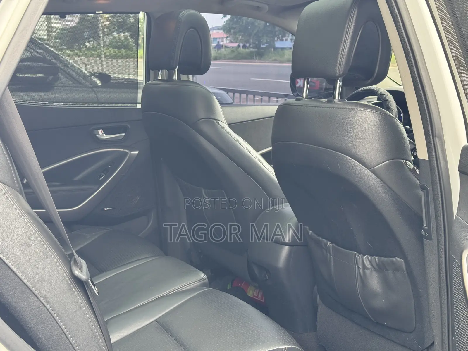 Hyundai Santa Fe Limited 4dr SUV (3.3L 6cyl 6A) 2015 White