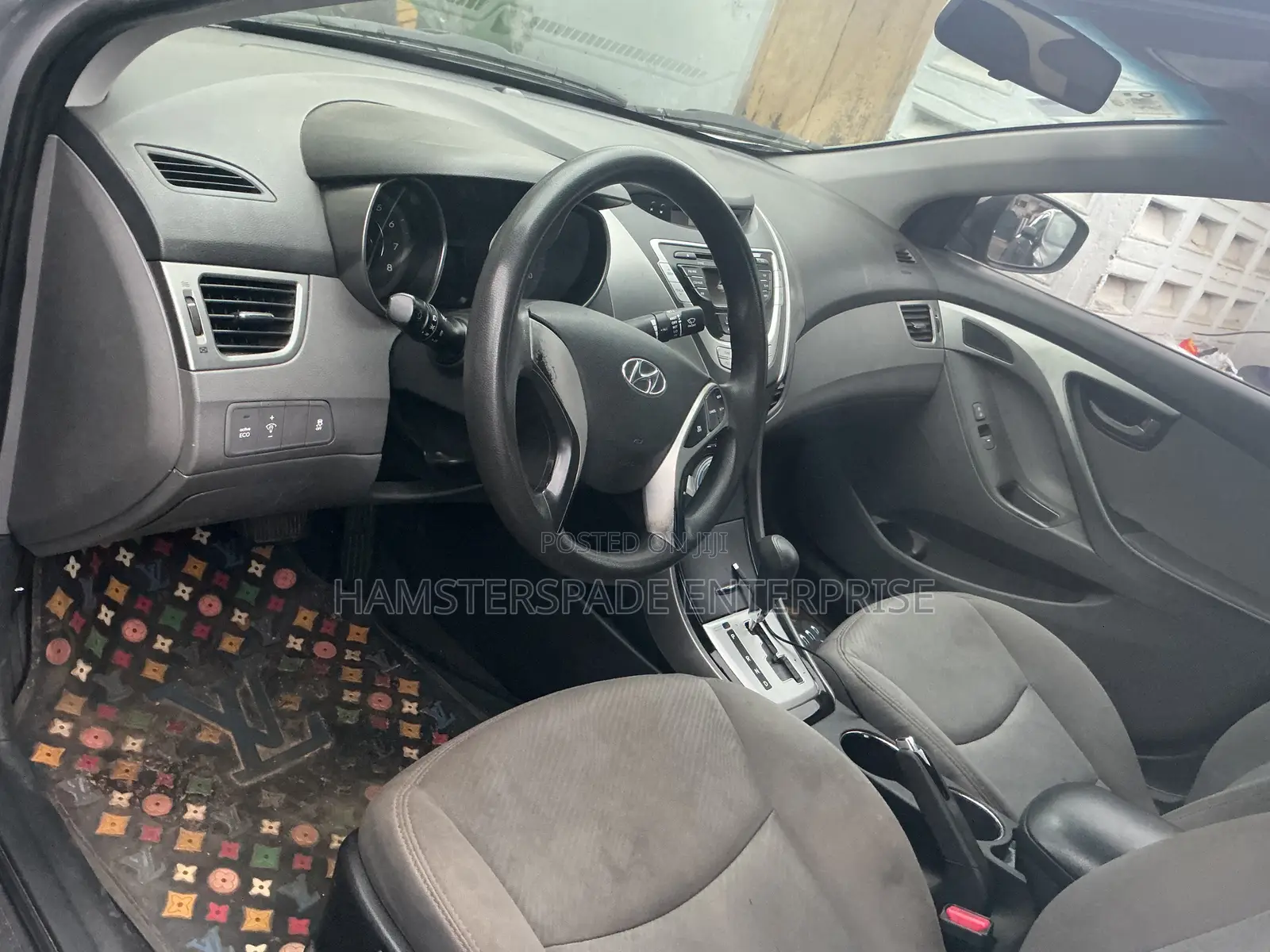 Hyundai Elantra 2013 Silver