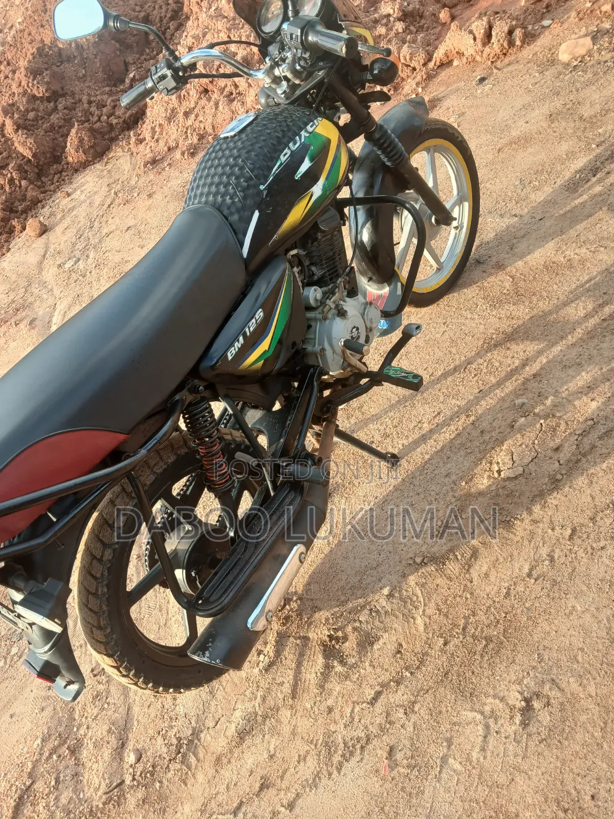 Bajaj Boxer 125 2022 Black