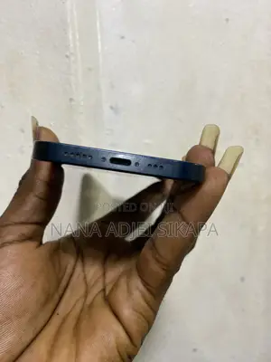 New Apple iPhone 13 128 GB Blue