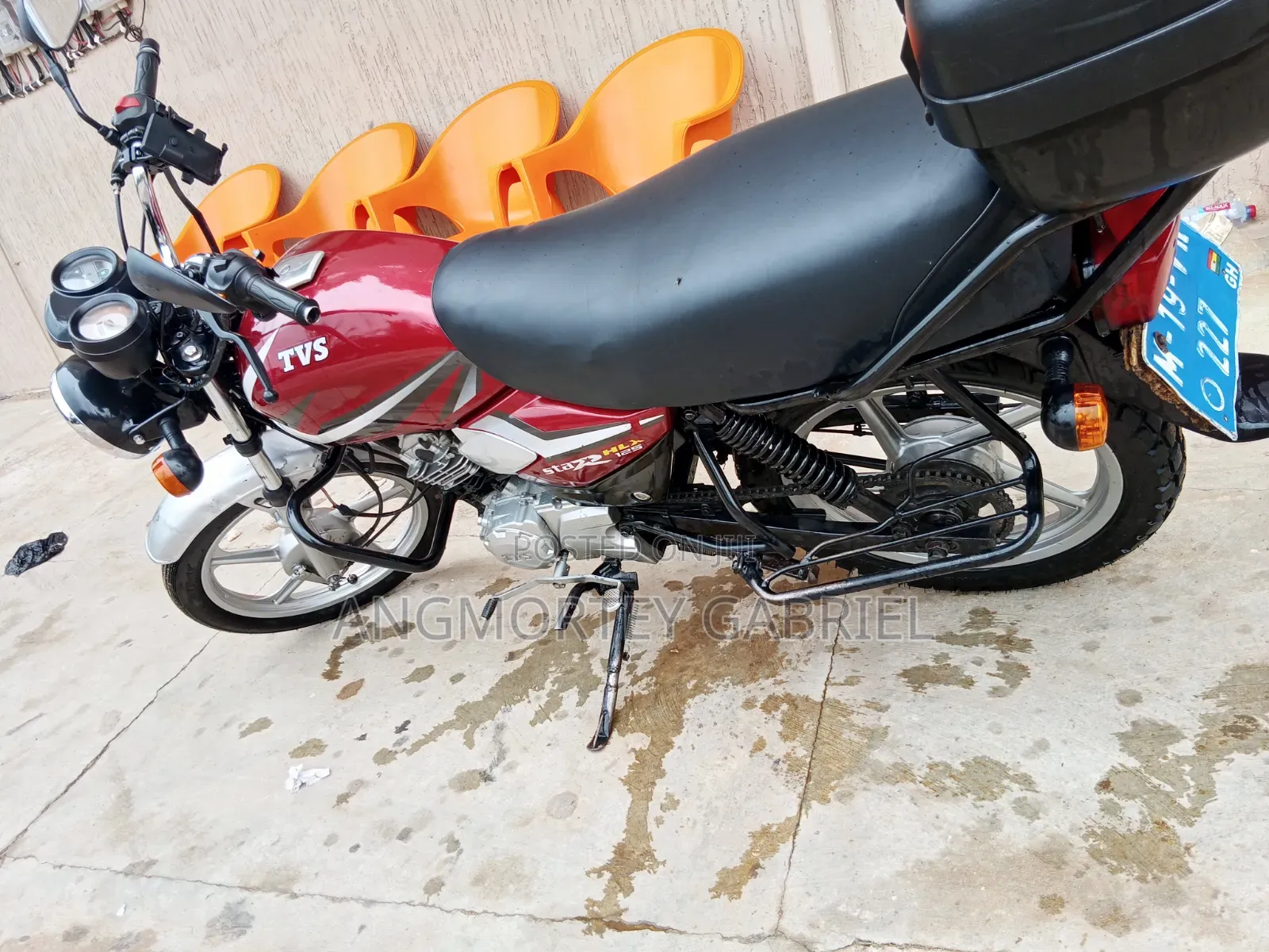TVS HLX 125 2018 Red