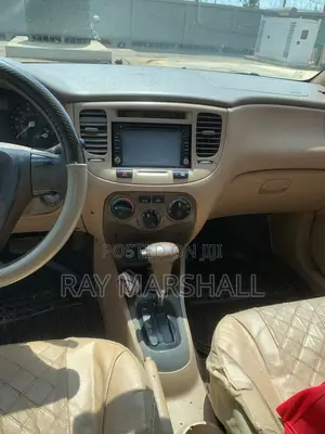 Kia Rio 2006 Gold