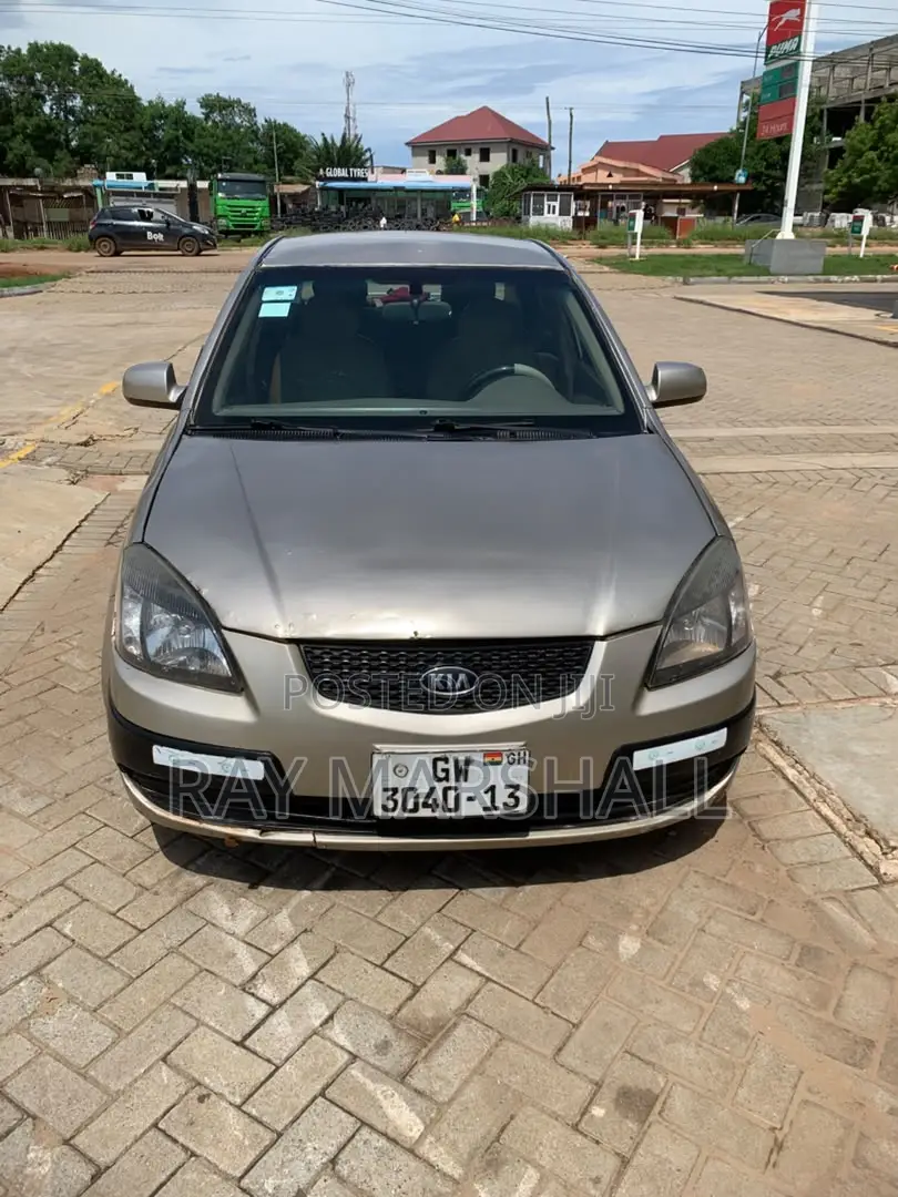 Kia Rio 2006 Gold