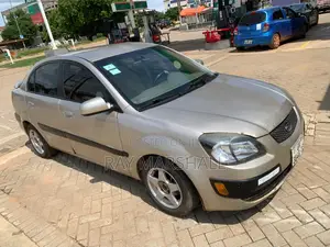 Kia Rio 2006 Gold