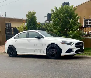 Mercedes-Benz A-Class A 220 4MATIC 2022 White