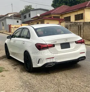 Mercedes-Benz A-Class A 220 4MATIC 2022 White