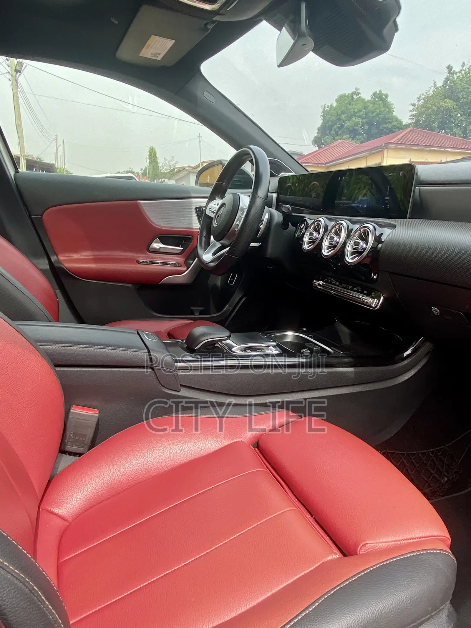 Mercedes-Benz A-Class A 220 4MATIC 2022 White