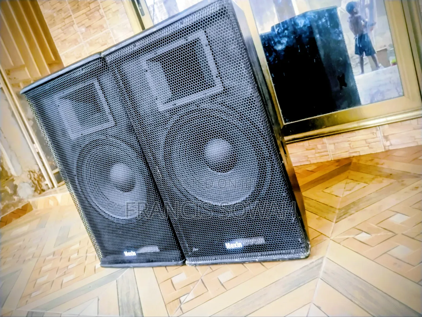 Half Range Speaker