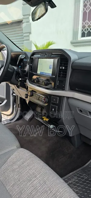 Ford F-150 2022 Silver