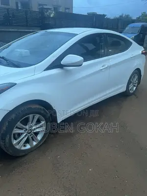 Hyundai Elantra SE 4dr Sedan (1.8L 4cyl 6A) 2015 White