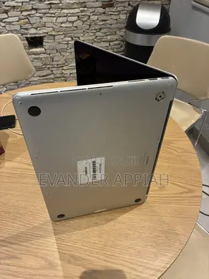 Laptop Apple MacBook Pro 2015 16GB Intel Core i7 SSD 256GB