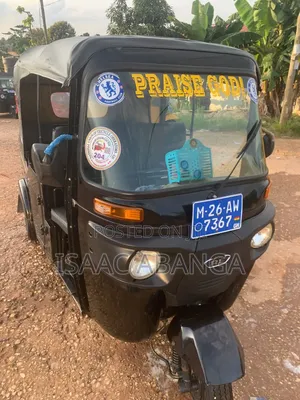 Bajaj RE 2026 Black