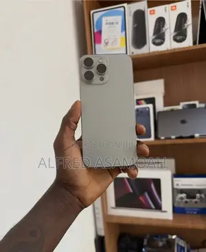 Apple iPhone 16 Pro Max 256 GB Silver