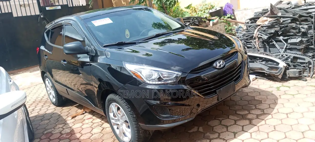 Hyundai Tucson 2015 Black