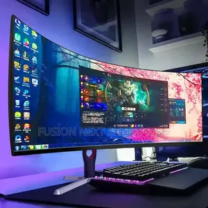Curved Monitor