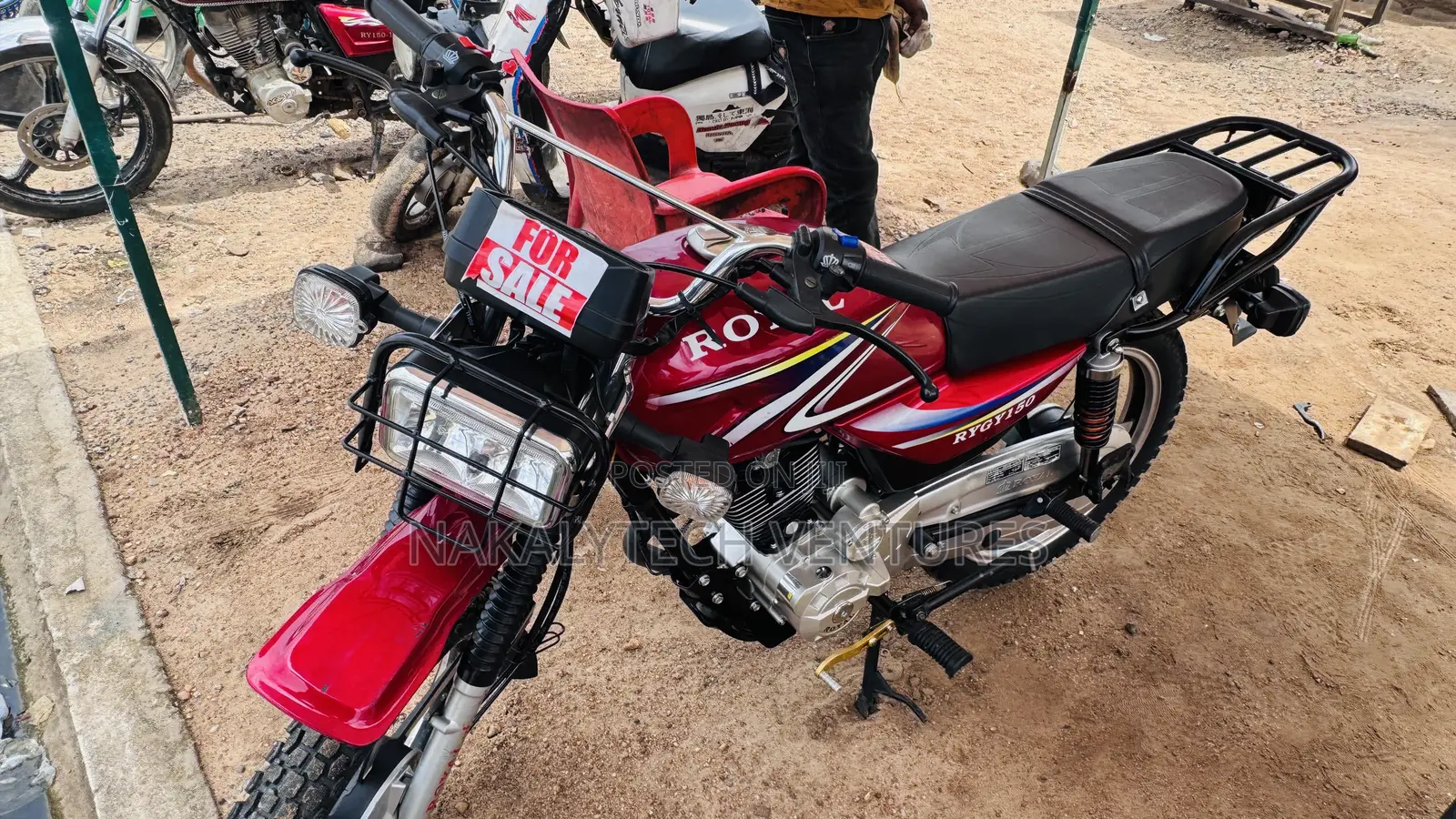 New Royal RY150 2026 Red