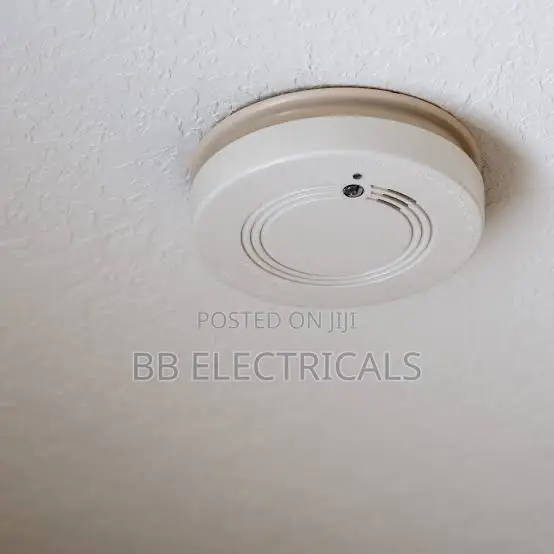 360° Smoke Detector – Fire Alarm Sensor | Fast & Reliable Detection