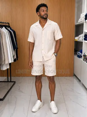 Luxury Men’S 2-Piece Linen Short Set – Cream Casual Outfit