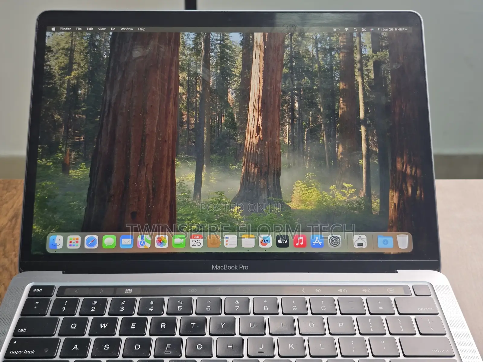 Laptop Apple MacBook Pro 2020 M1 16GB Apple M1 SSD 256GB