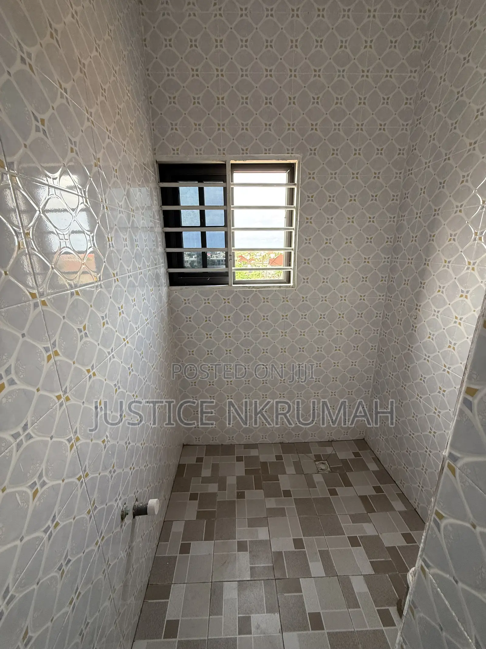 2bdrm Apartment in Mr Justice Estate, Bortiano for rent