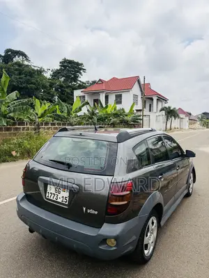 Pontiac Vibe 1.8L 2010 Gray