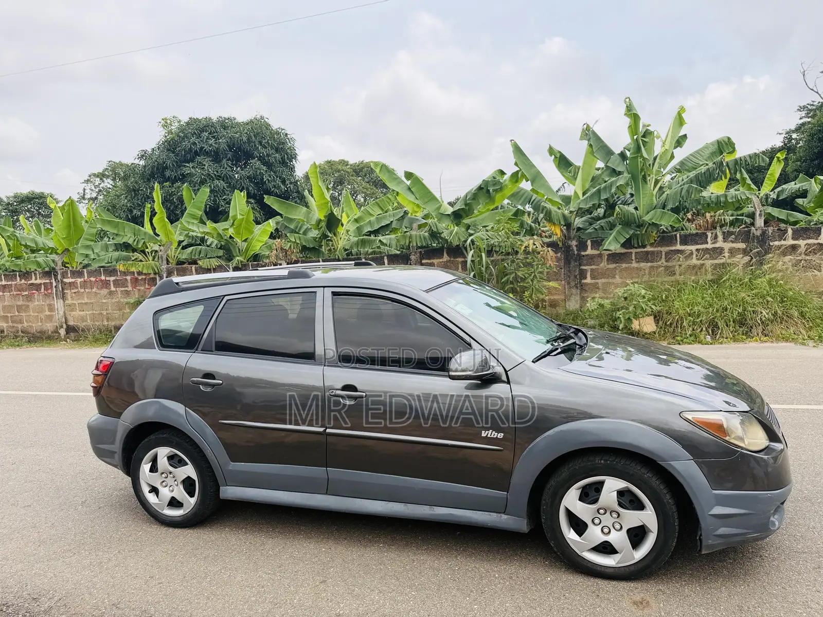 Pontiac Vibe 1.8L 2010 Gray