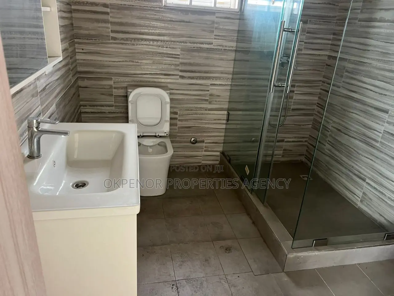 3bdrm House in East Airport, Accra Metropolitan for rent