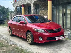 Toyota Corolla S 5-Speed 2013 Red
