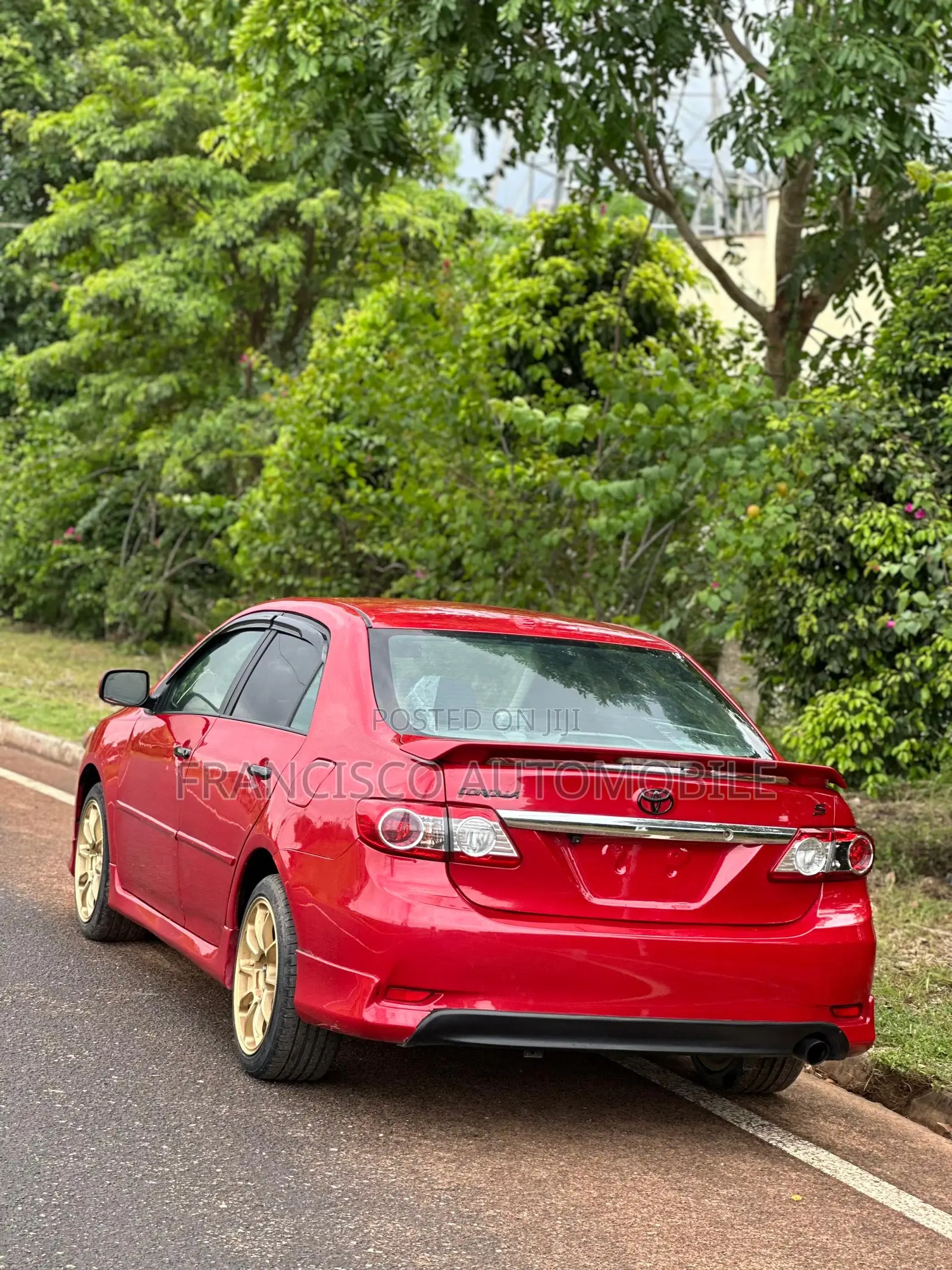 Toyota Corolla S 5-Speed 2013 Red