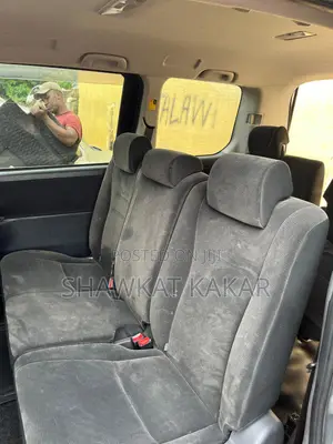 Toyota Voxy 2013 Silver