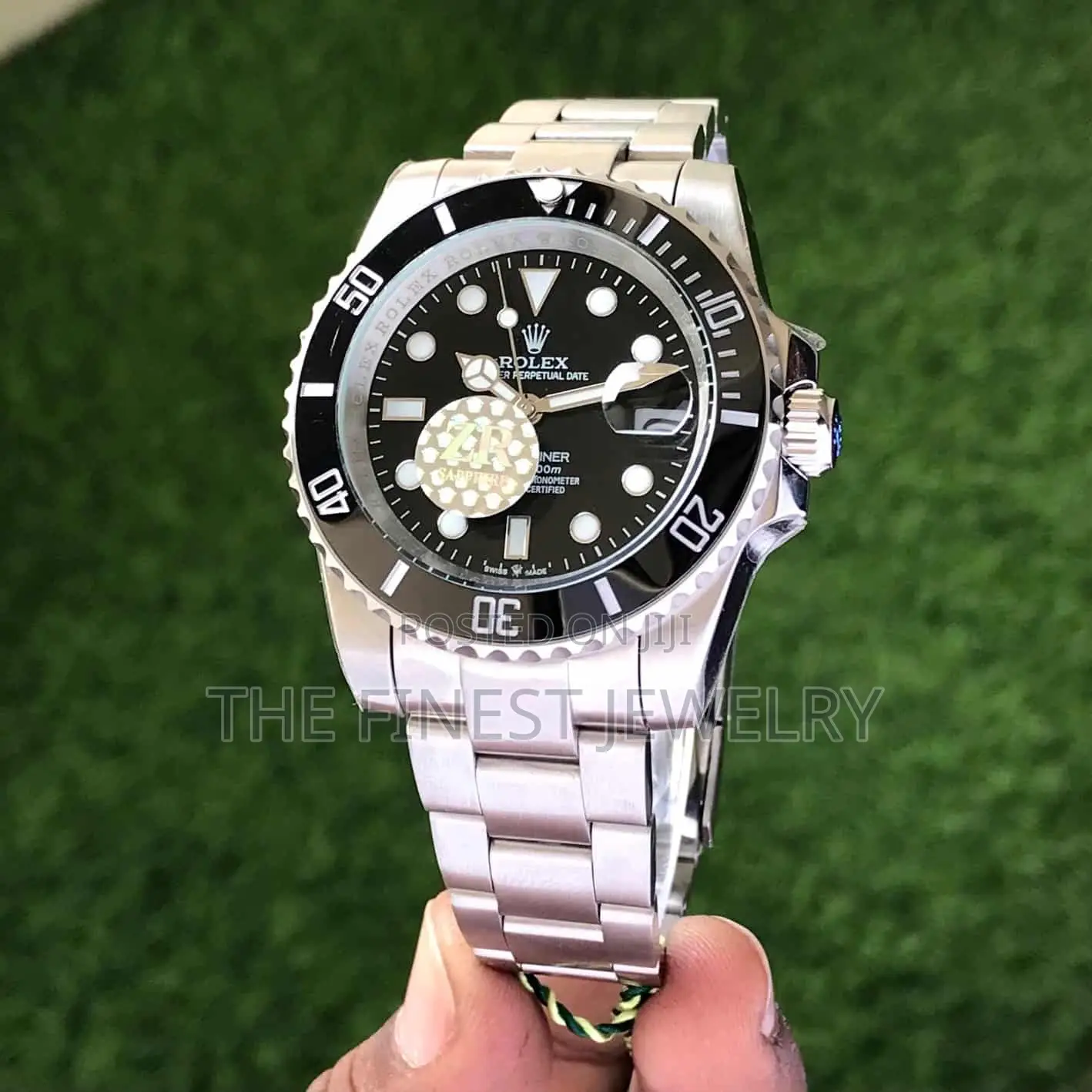 Rolex Submariner Watch Featuring a Black Dial