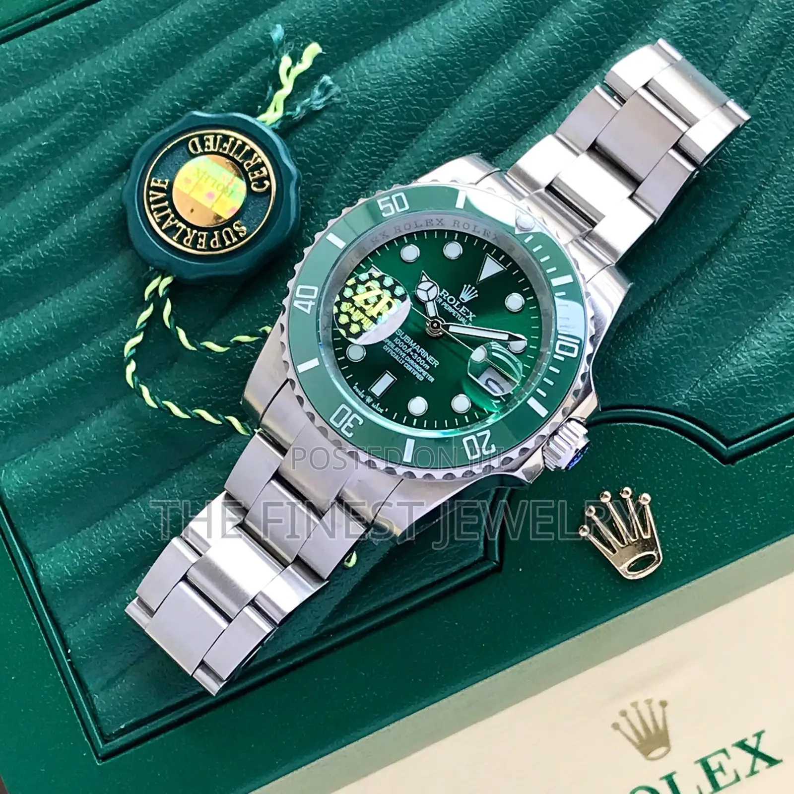 Rolex Submariner Date "Hulk" (Ref. 116610lv)