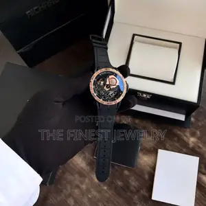 Roger Dubuis Excalibur Spider Aventador S Features a Striking Skeleton
