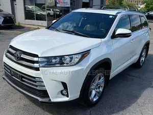 Toyota Highlander 2019 White