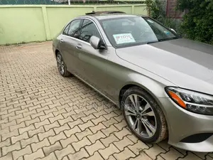 Mercedes-Benz C300 Base C300 RWD Sedan 2019