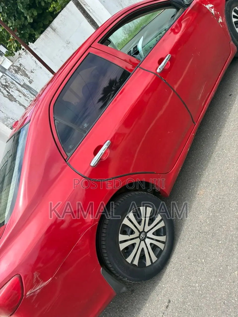 Toyota Corolla Base 4dr Sedan (1.8L 4cyl 5M) 2010 Red