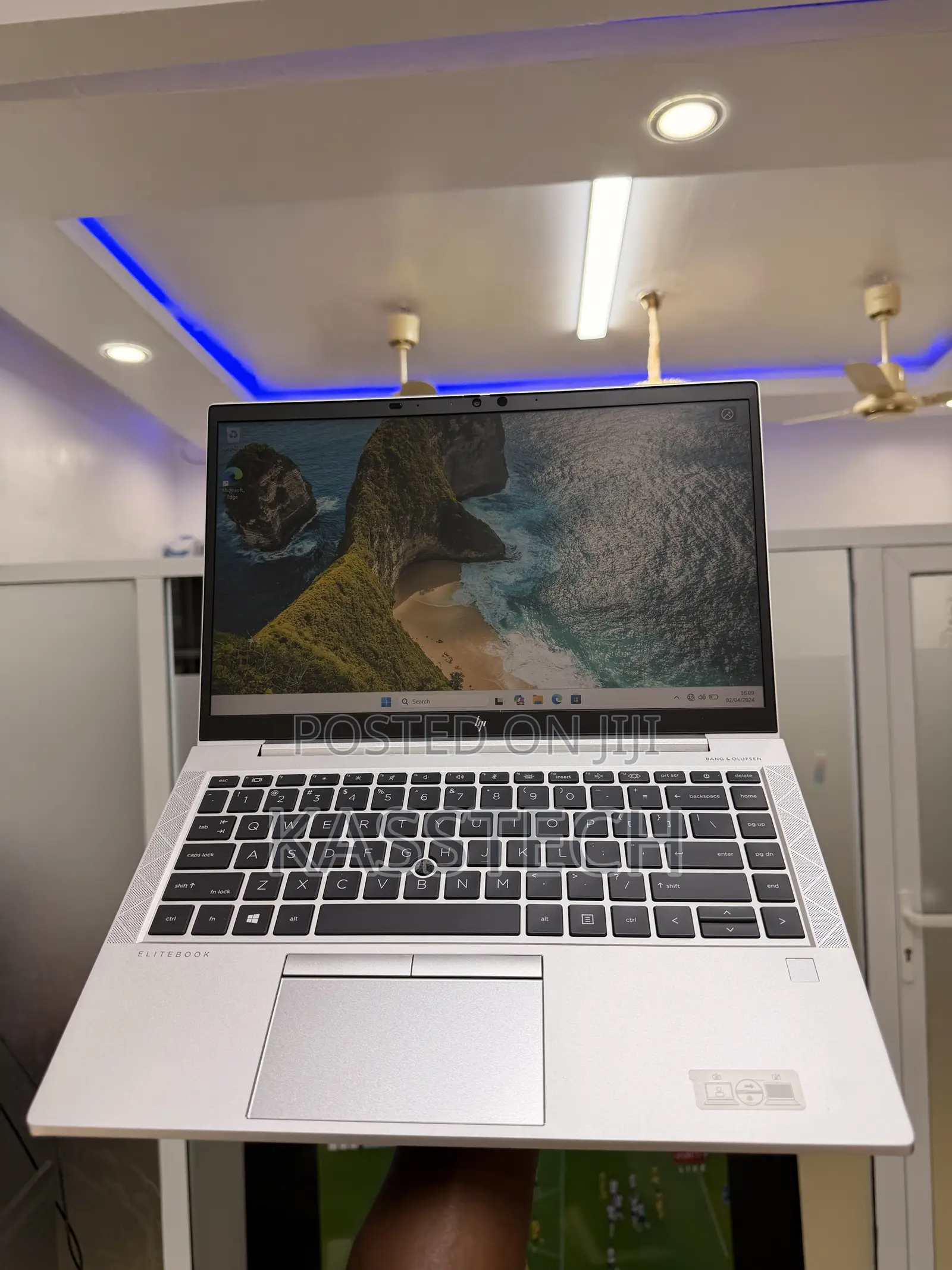 Laptop HP EliteBook 845 G7 8GB AMD Ryzen 5 SSD 256GB