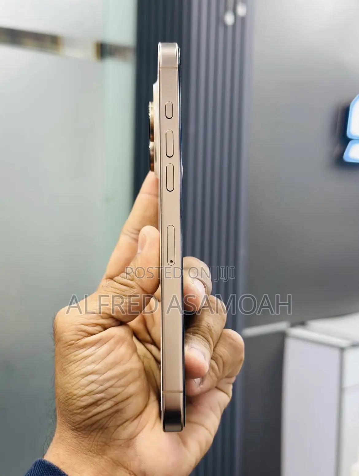 Apple iPhone 16 Pro Max 256 GB Gold