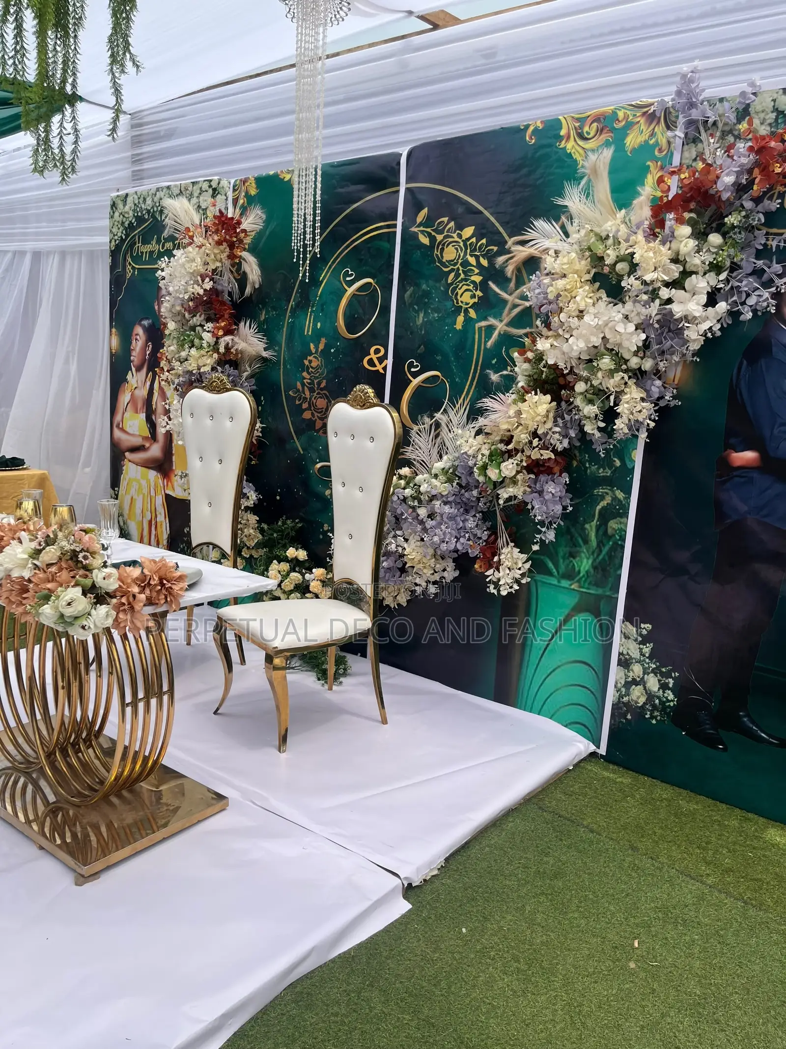 Engagement Decor