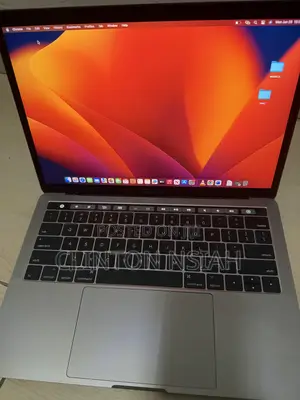 Laptop Apple MacBook Pro 2017 8GB Intel Core i5 SSD 256GB