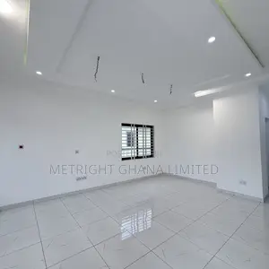 2bdrm House in Metritght Properties, Community 25 for sale