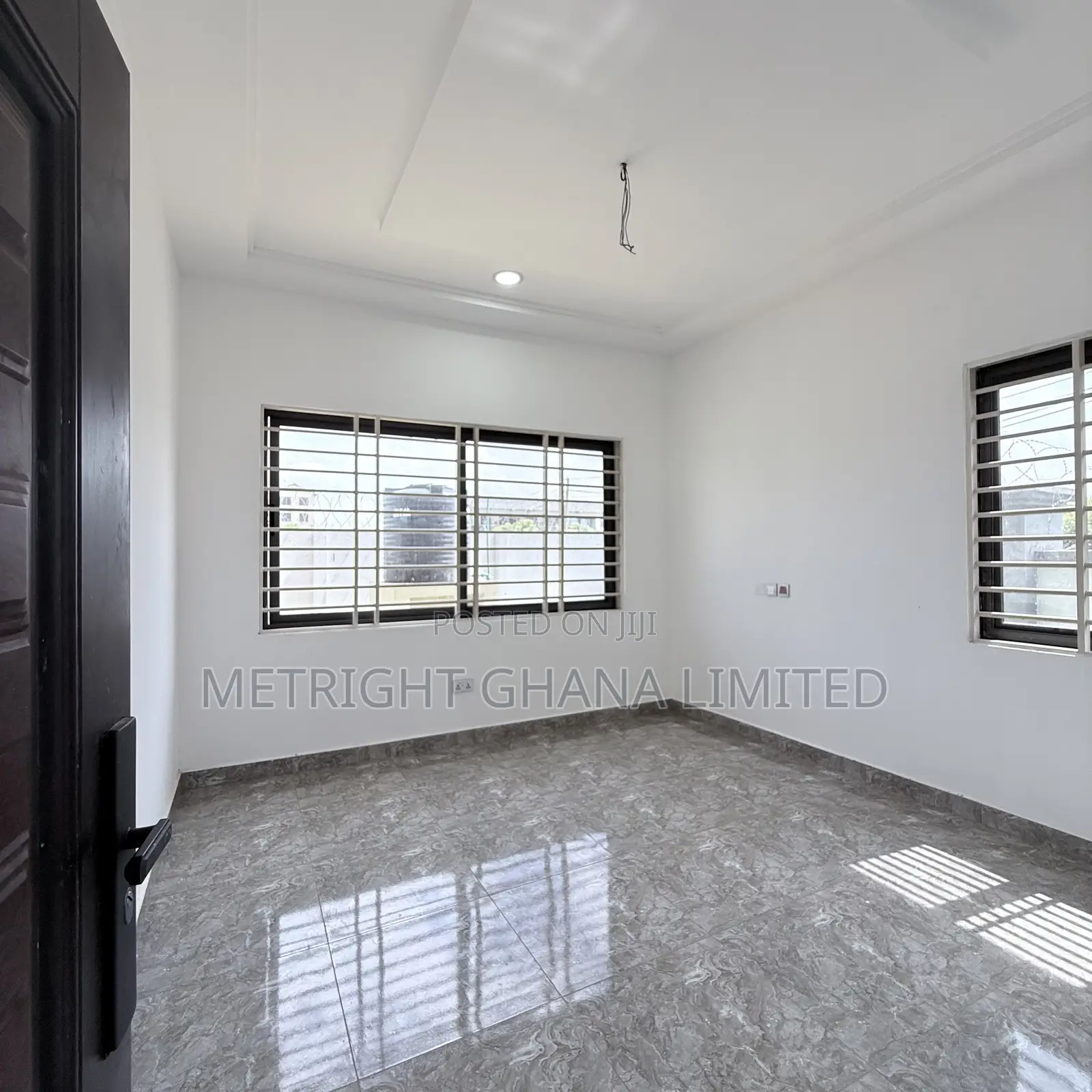 2bdrm House in Metritght Properties, Community 25 for sale