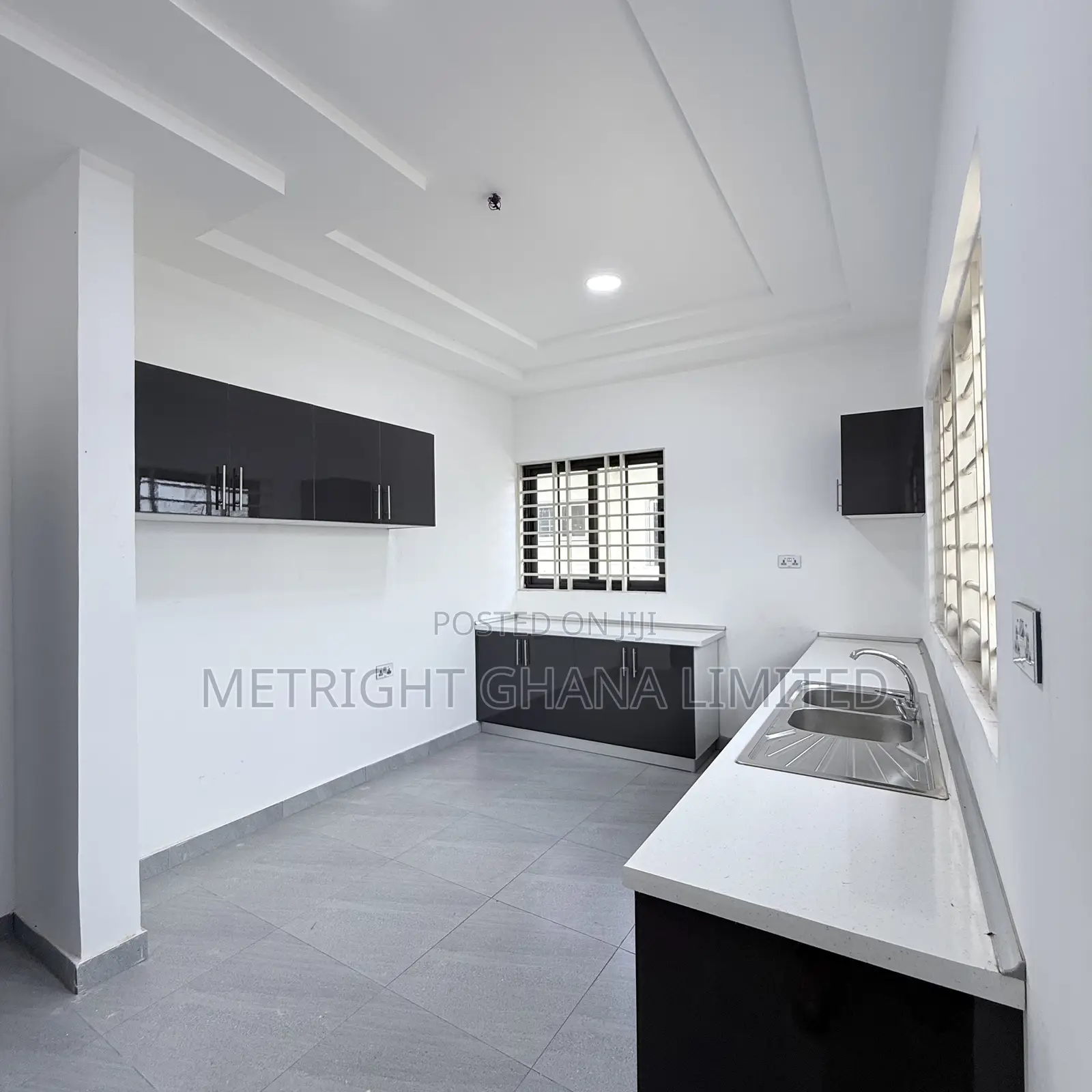 2bdrm House in Metritght Properties, Community 25 for sale
